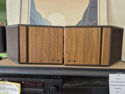 BOSE SPEAKERS $200